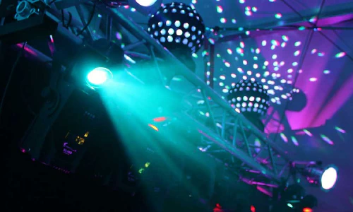 /../assets/images/pages/party-splash.jpg